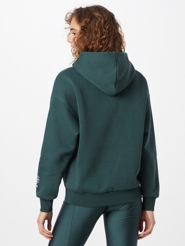 PUMA Sweatshirt in Grün