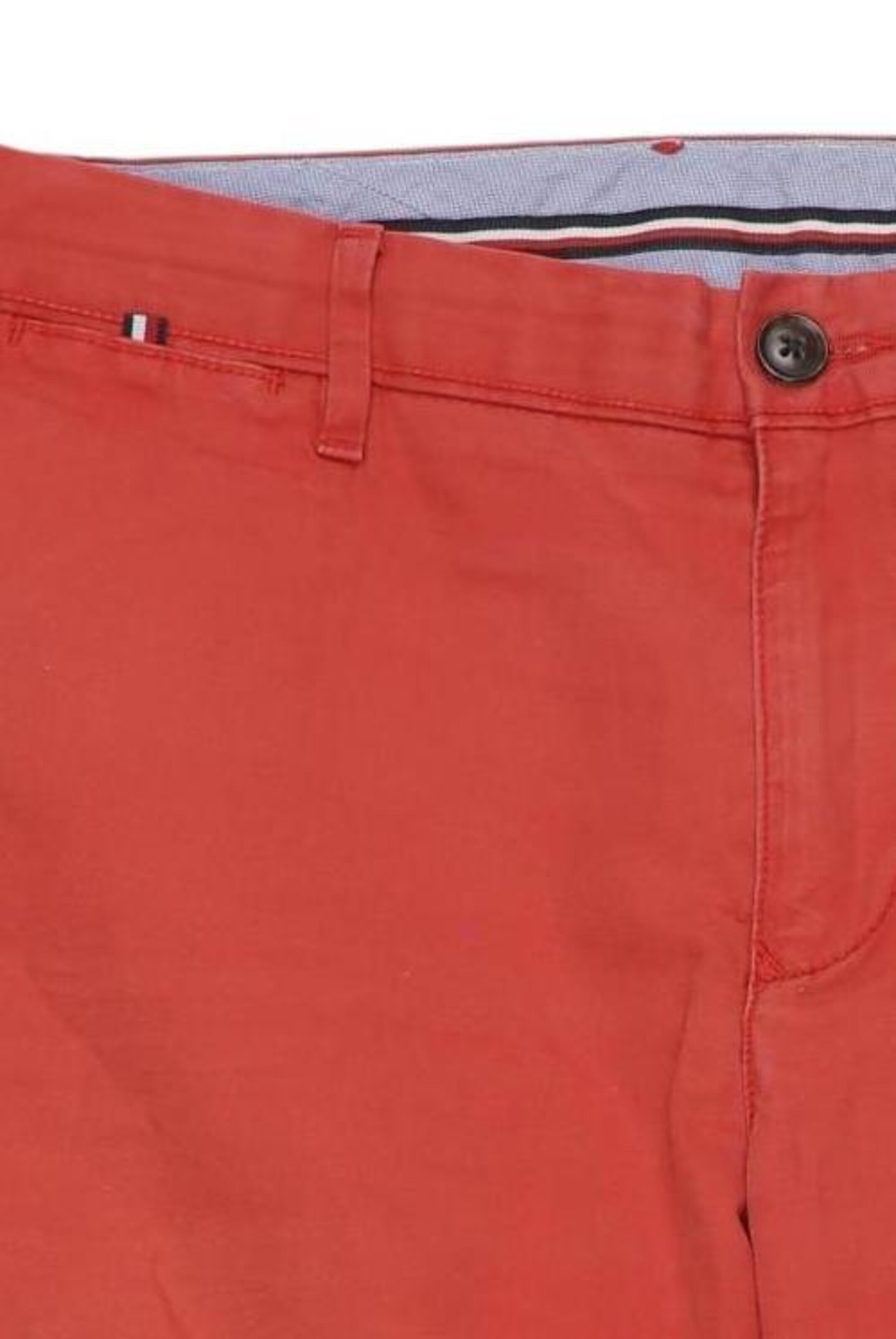 TOMMY HILFIGER Shorts 36 in Rot