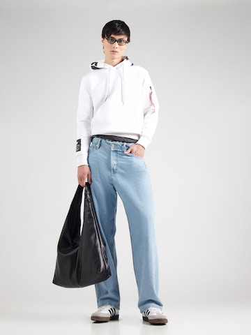 ALPHA INDUSTRIES Μπλούζα φούτερ σε λευκό