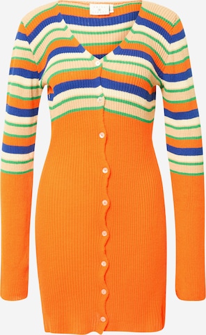 Daisy Street Knitted dress in Orange: front