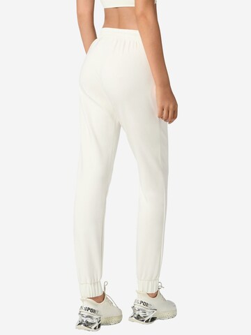 Effilé Pantalon Plein Sport en blanc