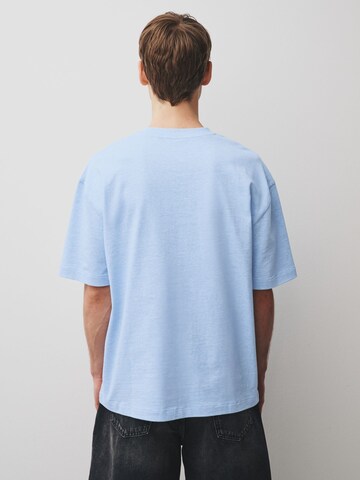 T-Shirt Next en bleu