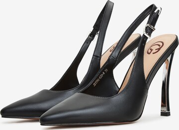 CESARE GASPARI Pumps in Schwarz