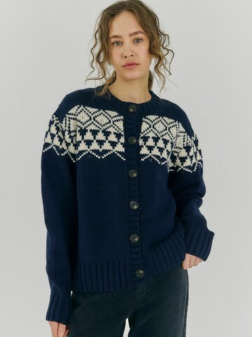 NORR Strickjacke 'Fair' in Blau: Vorderseite