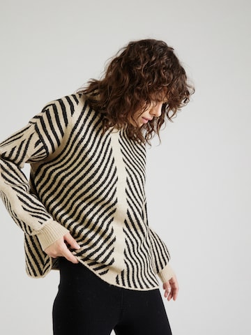 Pull-over 'Jayda' Peppercorn en beige : devant