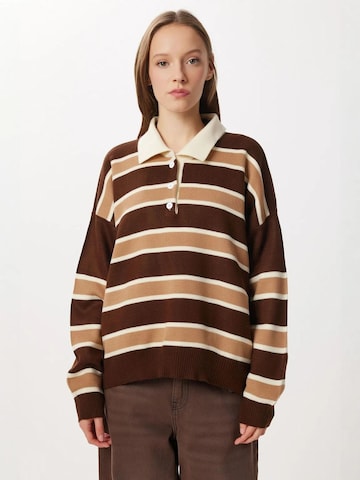 Pullover di Happiness İstanbul in marrone: frontale