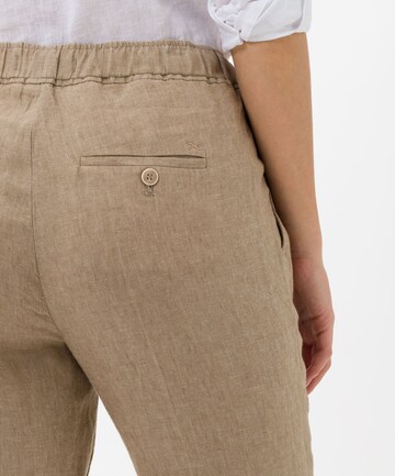 BRAX Tapered Chino 'Maron' in Bruin