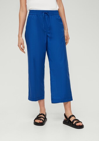 Wide Leg Pantalon à plis s.Oliver en bleu : devant