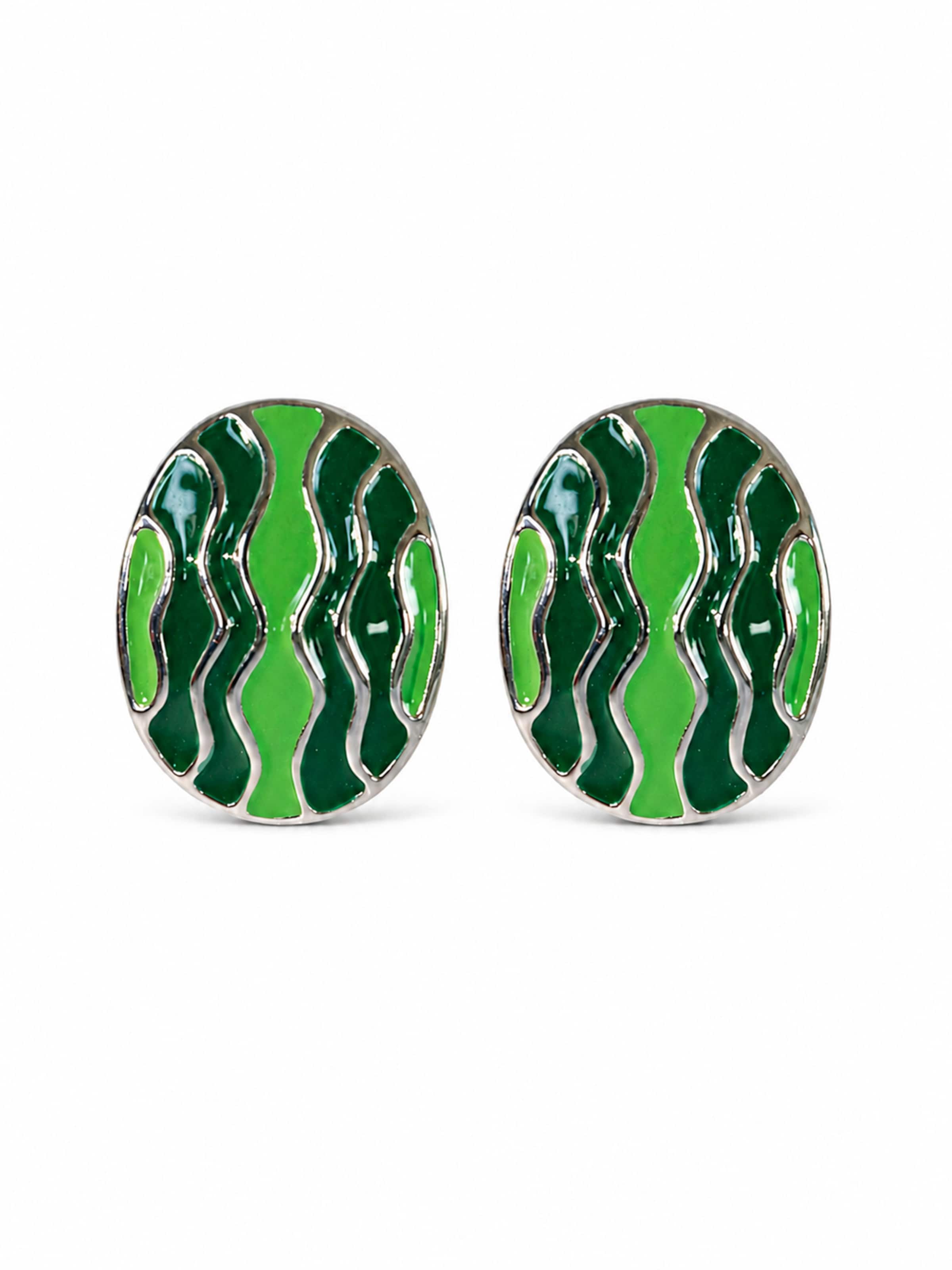 RteRme Earrings in Green: front