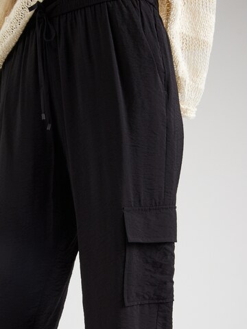 s.Oliver Tapered Cargobroek in Zwart
