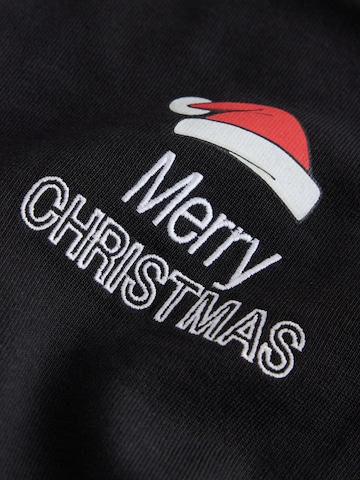 Next Shirt in Black