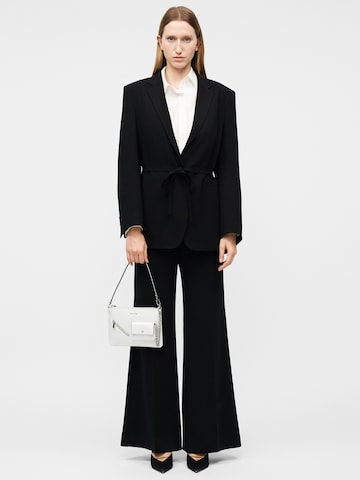 Geantă de umăr de la MICHAEL Michael Kors pe alb