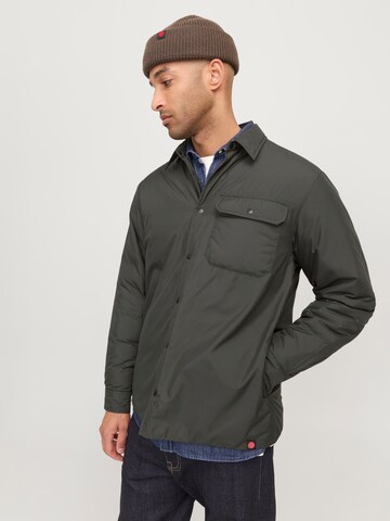 Veste mi-saison 'RDDBanks' R.D.D. ROYAL DENIM DIVISION en vert