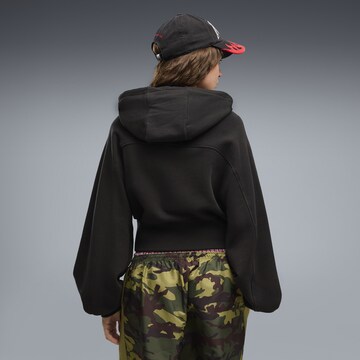 PUMA Sweatshirt 'Essentials' in Schwarz