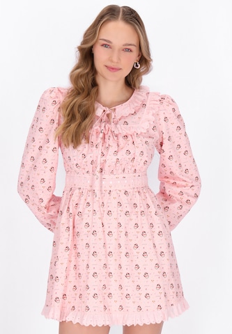 MYMO - Vestido em rosa: frente