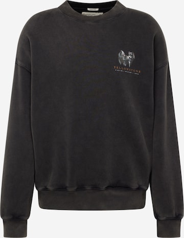 Abercrombie & Fitch Sweatshirt in Black: front