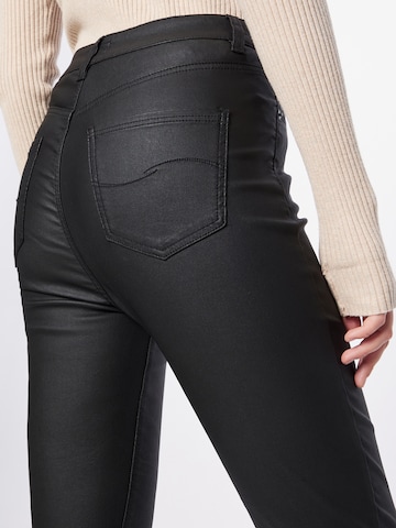 Skinny Pantaloni 'Sadie' di QS in nero