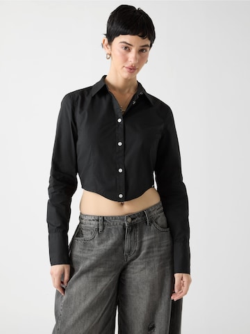 GUESS Blouse in Black: front