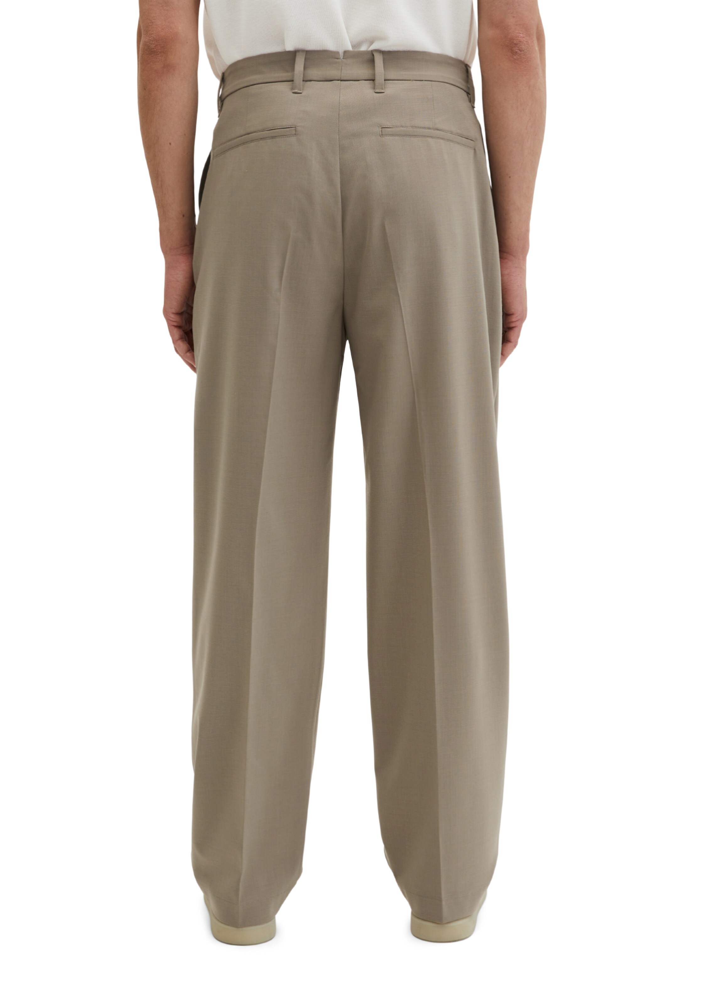Marc O'Polo Loose fit Pleated Pants in Green