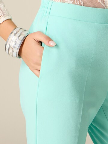 regular Pantaloni di oltre in verde