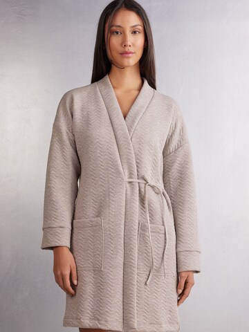 INTIMISSIMI Morgenmantel 'CHEVRON ' in Beige: Vorderseite