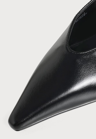 STEVE MADDEN Slingpumps in Zwart