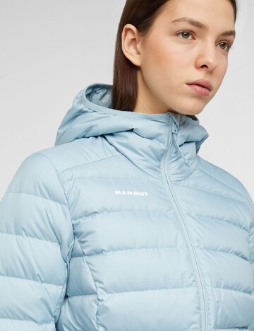 MAMMUT Outdoor Jacket in Blue