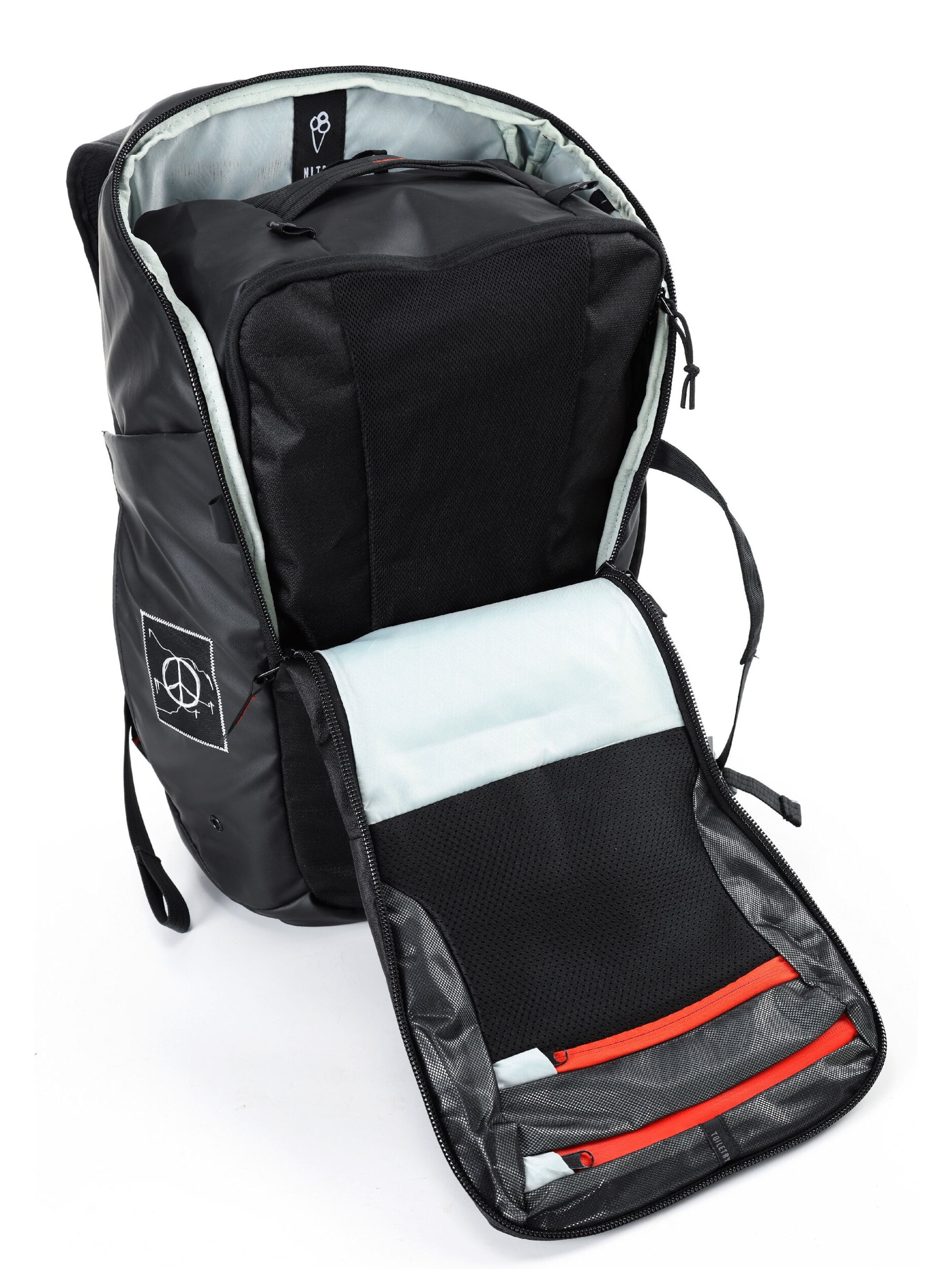Sac à dos 'Tagesrucksack NIKURO TRAVELER' NITRO en noir