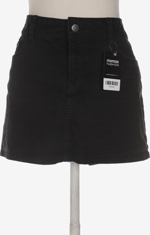 H&M Skirt in XXL in Black: front
