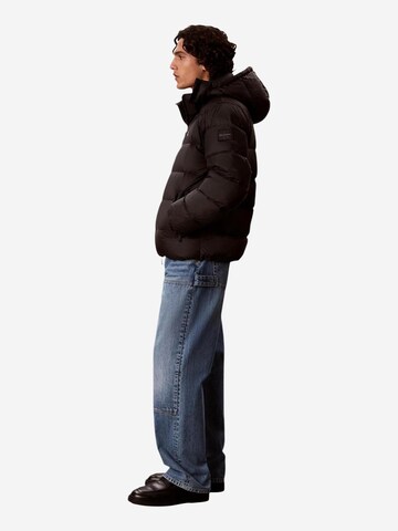 Cappotto invernale di Calvin Klein Jeans in nero