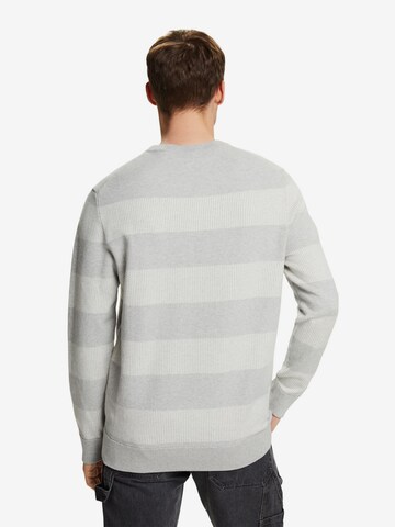 Pull-over ESPRIT en gris