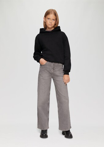 s.Oliver Sweatshirt in Black