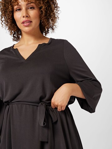 ABOUT YOU Curvy Kleid 'Isa' in Schwarz