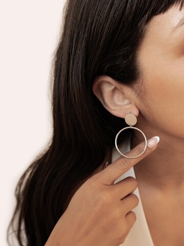 Hey Happiness - Pendientes 'Round Drop Hoop' en plata: frente