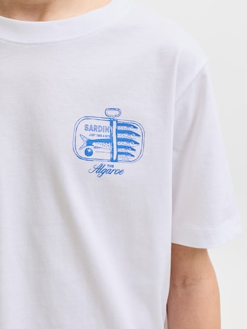 Jack & Jones Junior T-shirt 'JORVacation' i vit