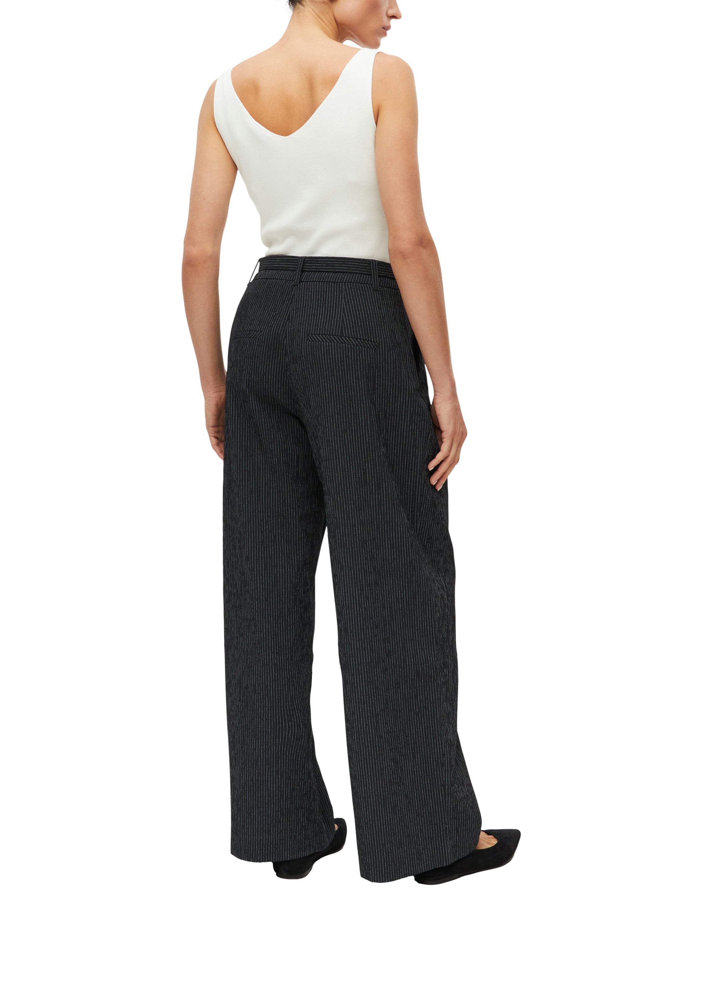Wide Leg Pantalon à pince s.Oliver en noir