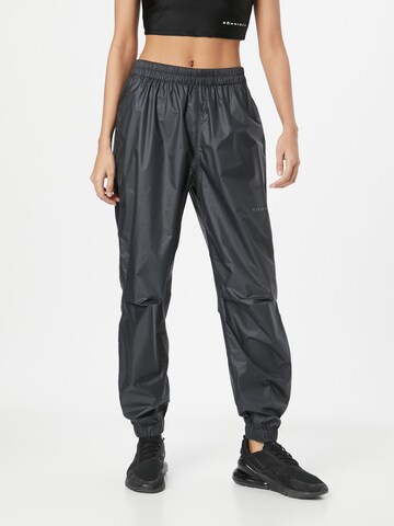 Röhnisch Loose fit Sports trousers 'CLIFF' in Black: front