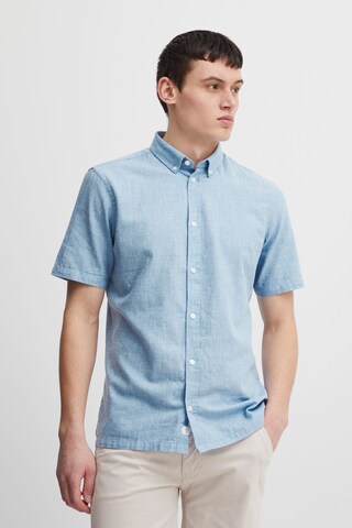 Casual Friday Regular fit Button Up Shirt 'Anton' in Blue: front