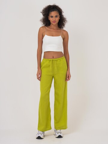 FRESHLIONS Wide Leg Hose 'Livia' in Grün