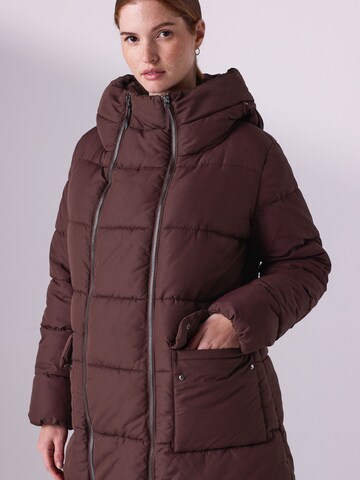 Next Wintermantel in Rot