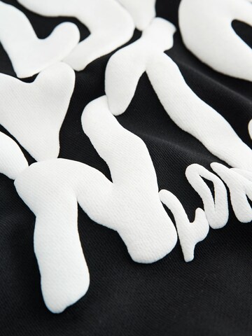 smALLSAINTSSweater majica 'Orlando' - crna boja