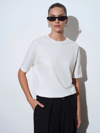 Dilvin T-shirt en L en blanc, Vue avec produit