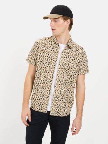 CAMEL ACTIVE Regular Fit Kurzarmhemd mit Strukturmuster in Beige: Vorderseite