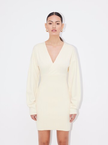 Robes en maille 'Thalke' LeGer by Lena Gercke en beige : devant