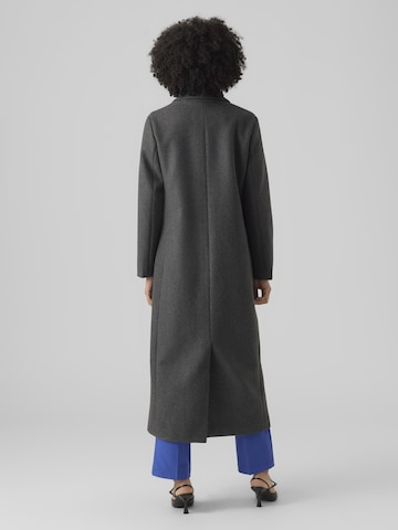 Vero Moda Tall Overgangsfrakke 'Vince Milan' i grå