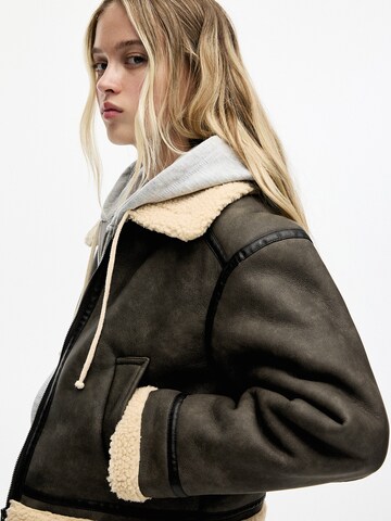 Pull&Bear Jacke in Braun