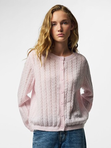 PIECES Strickjacke 'PCAda' in Pink: Vorderseite
