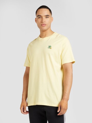 ADIDAS ORIGINALS T-Shirt 'Abstract Nature Beach' in Gelb