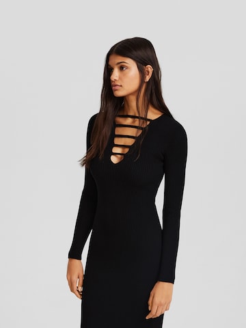 Bershka Kleid in Schwarz