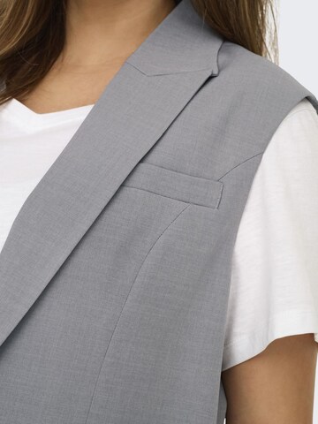 ONLY Carmakoma Bodywarmer 'CARMarine' in Grijs